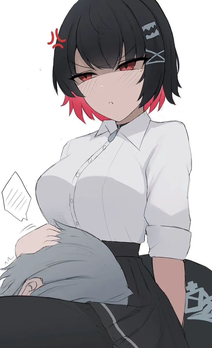 Avatar of Thigh Pillow | Ellen Joe