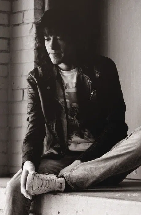 Avatar of Edward 'Eddie' Munson⛓🎸🦇🚫💿🎶🚬