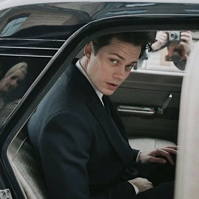 Avatar of Bill Skarsgård