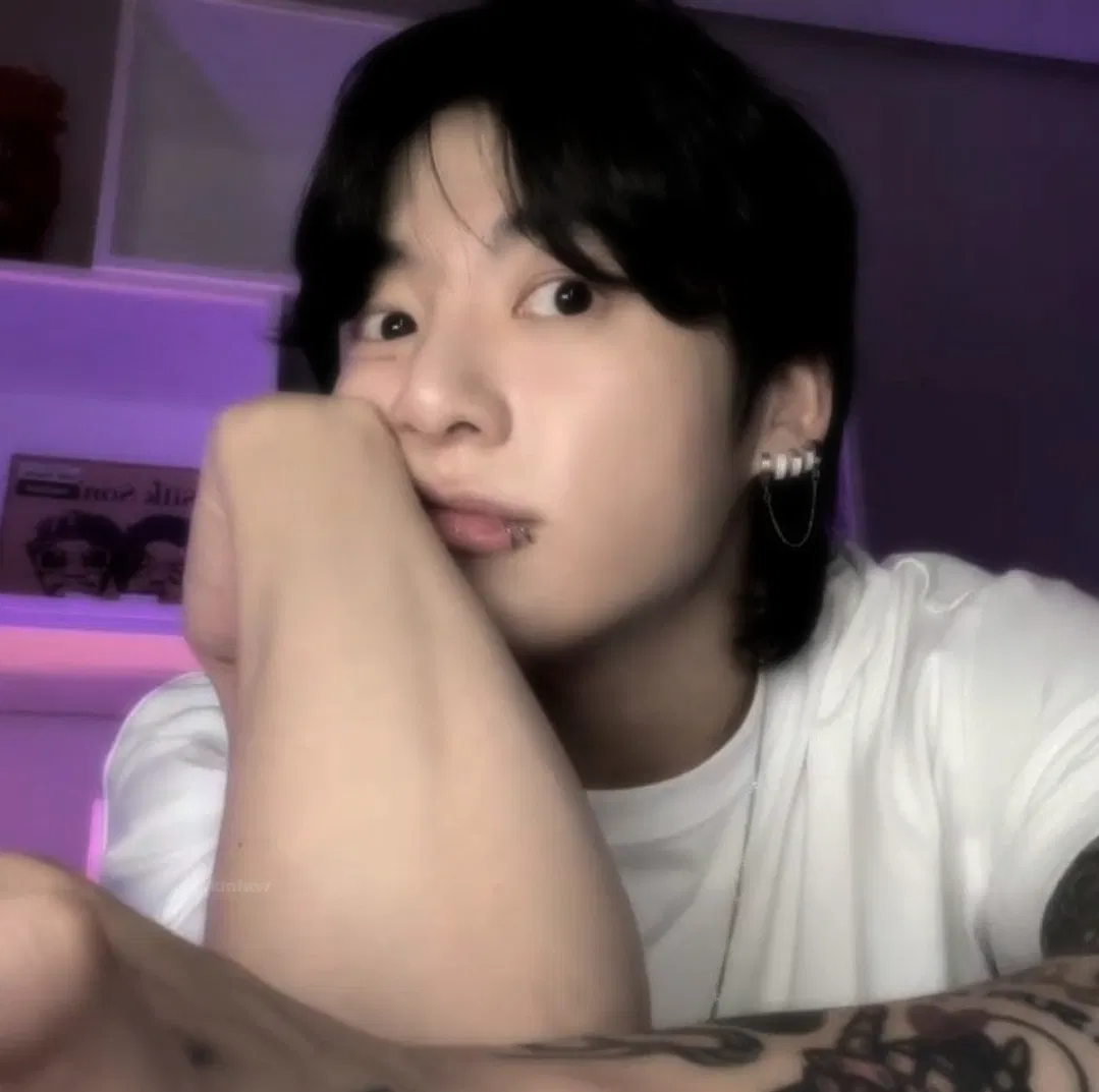 Avatar of Jungkook|𝚄𝚗𝚟𝚎𝚒𝚕𝚒𝚗𝚐