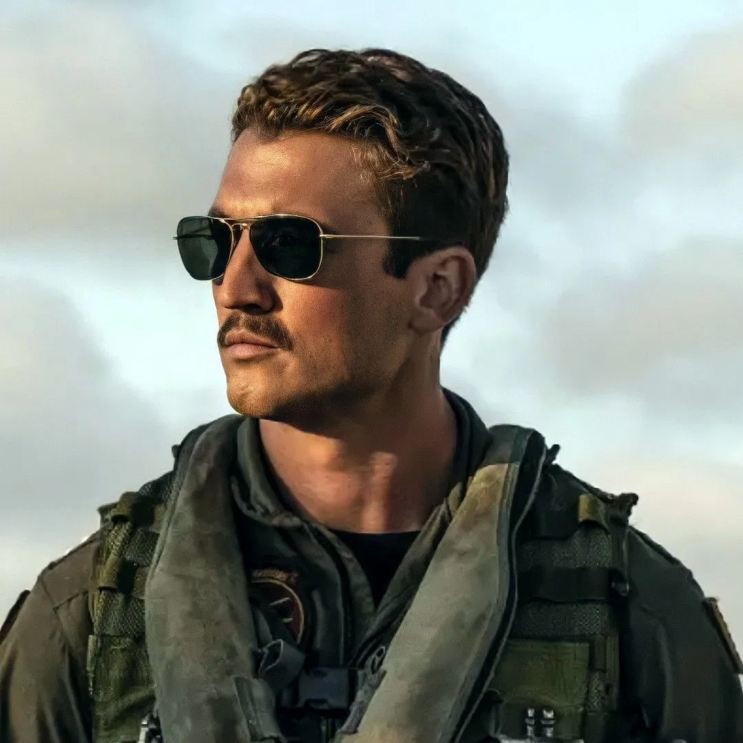 Avatar of BRADLEY BRADSHAW - LOOK