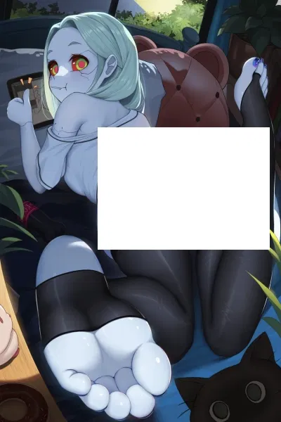Avatar of Rebecca - Your Feet Loving Roommate
