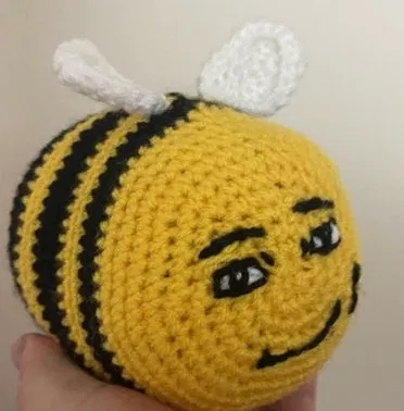 Avatar of Bee.