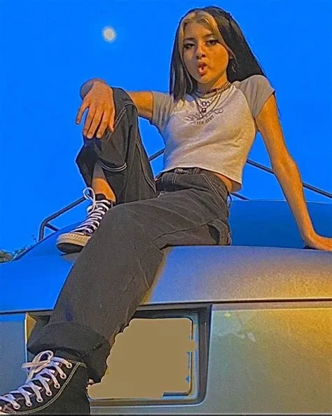 Avatar of (White Void) Julie