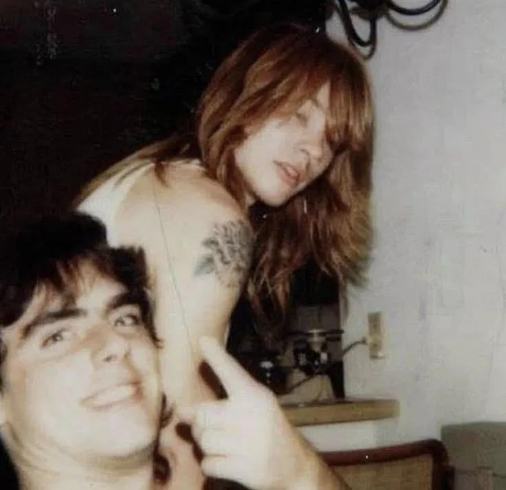 Avatar of ||Axl Rose~Little Sister in Pain||