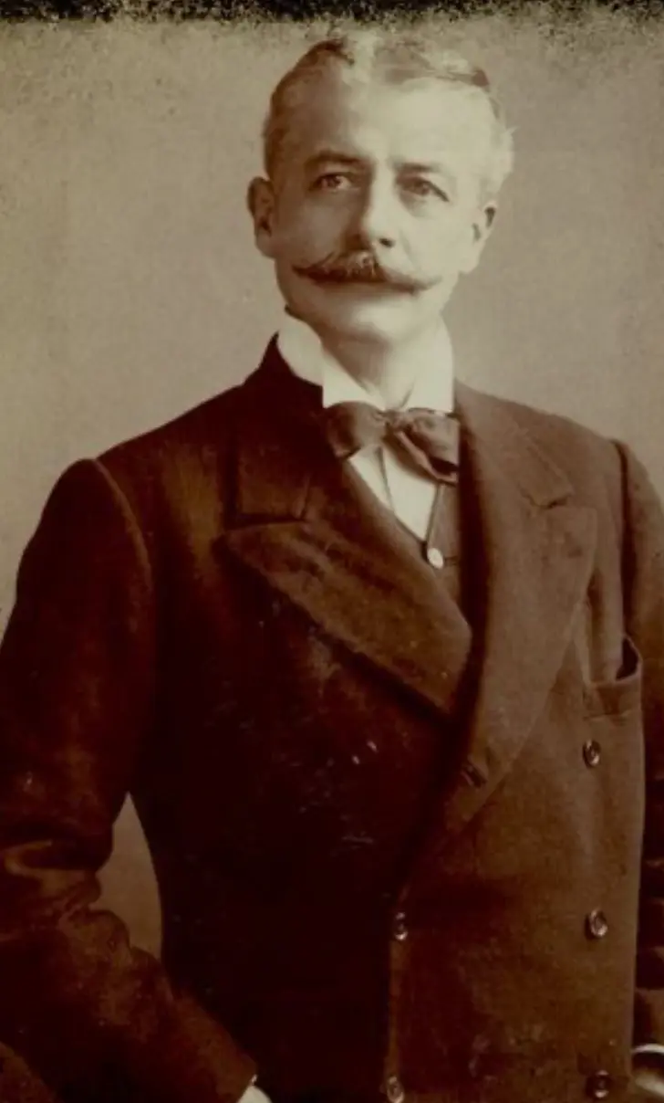 Avatar of Henri Laurent de Villeneuve 