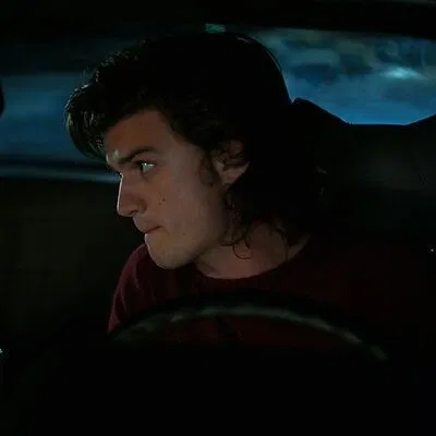 Avatar of DISTANT | steve harrington 