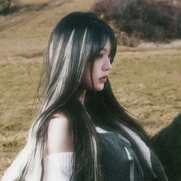 Avatar of ₊‧ ୨₍“Jang Wonyoung”₎୧ ‧₊