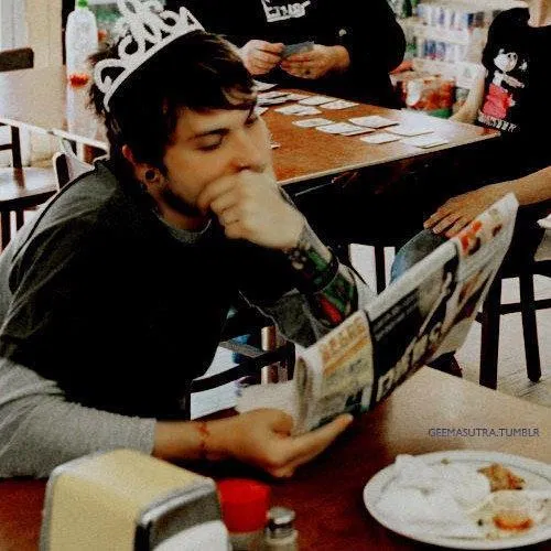 Avatar of Frank iero
