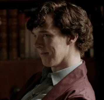 Avatar of Sherlock Holmes | Grumpy cuddle 