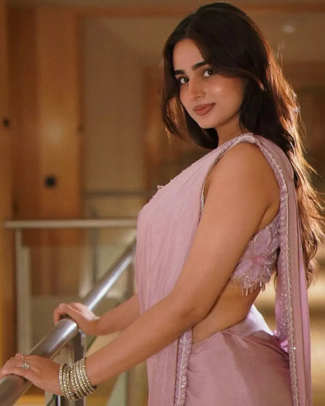 Avatar of Ayesha Didi