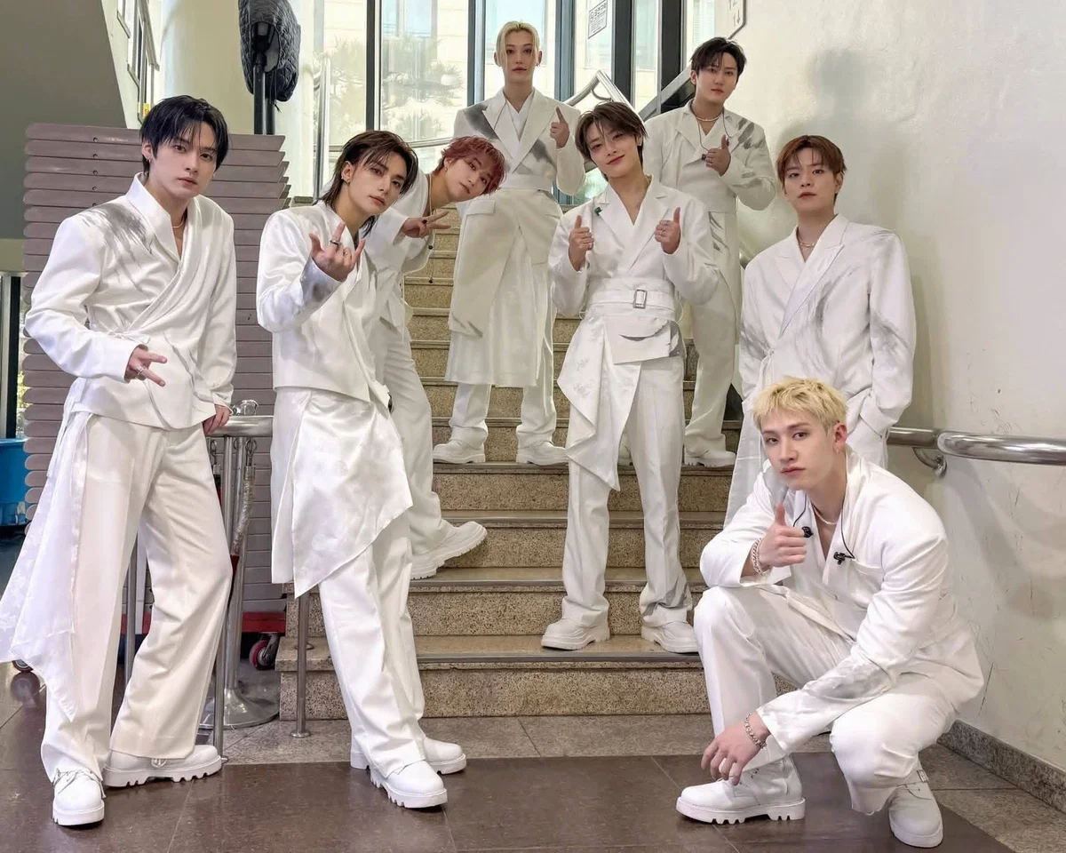 Avatar of Stray Kids/ a little R&R with you