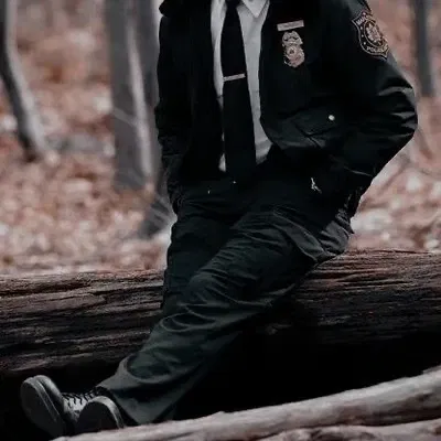Avatar of police officer bf