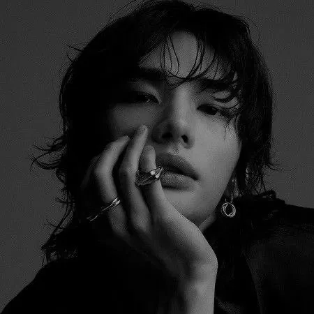 Avatar of Hwang Hyunjin // Ownership
