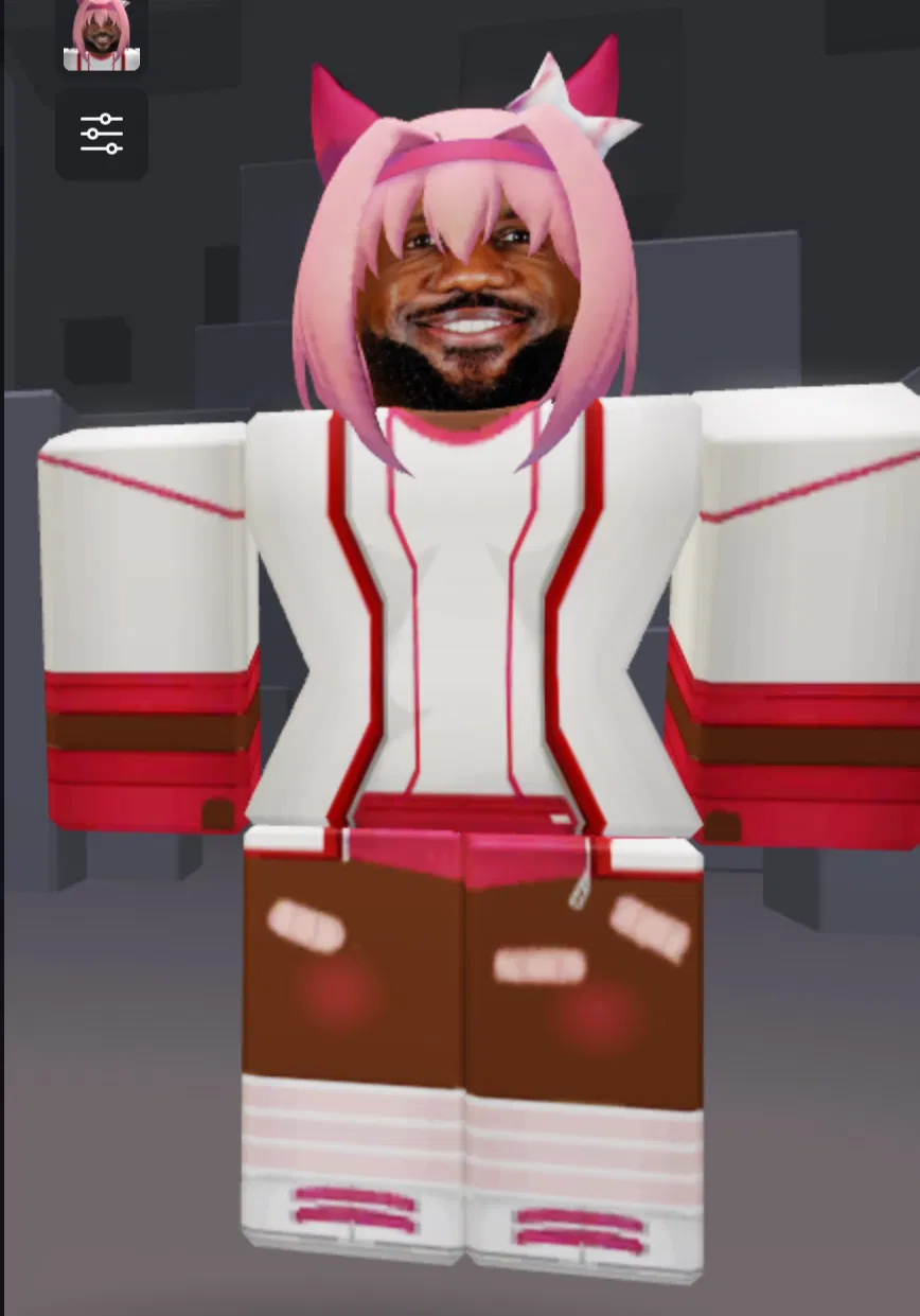 Avatar of bot Sneakpeek