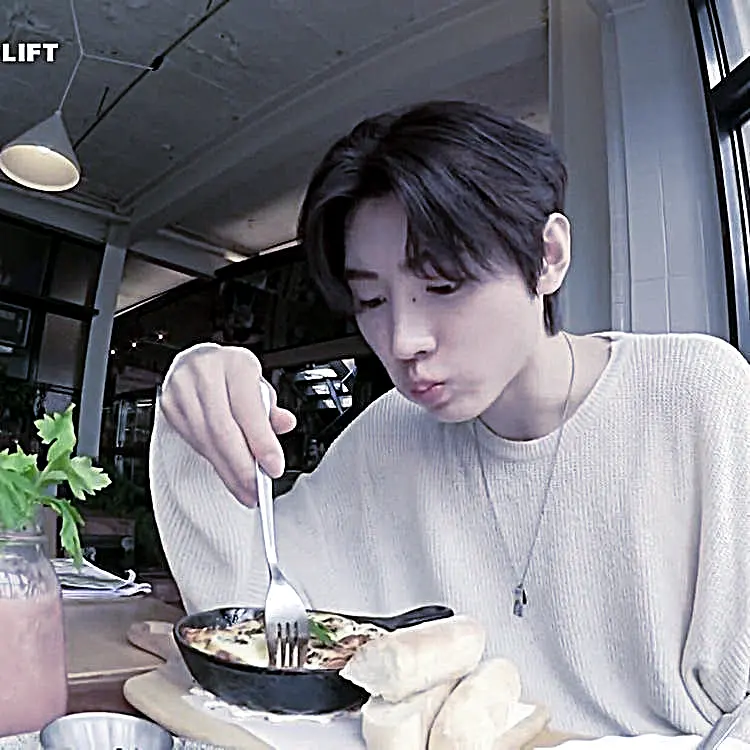 Avatar of ED Park Sunghoon —𝗘𝗡𝗛𝗬𝗣𝗘𝗡—