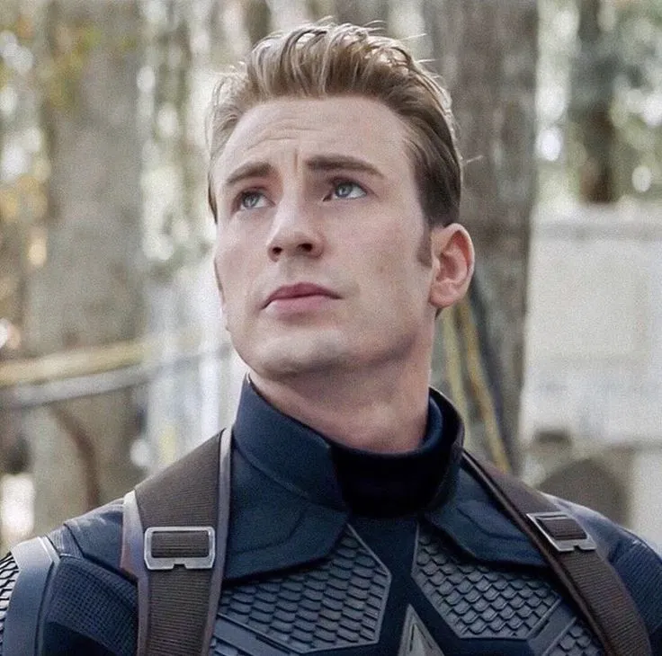 Avatar of Steve Rogers ⟡ Heart Locket ⟡