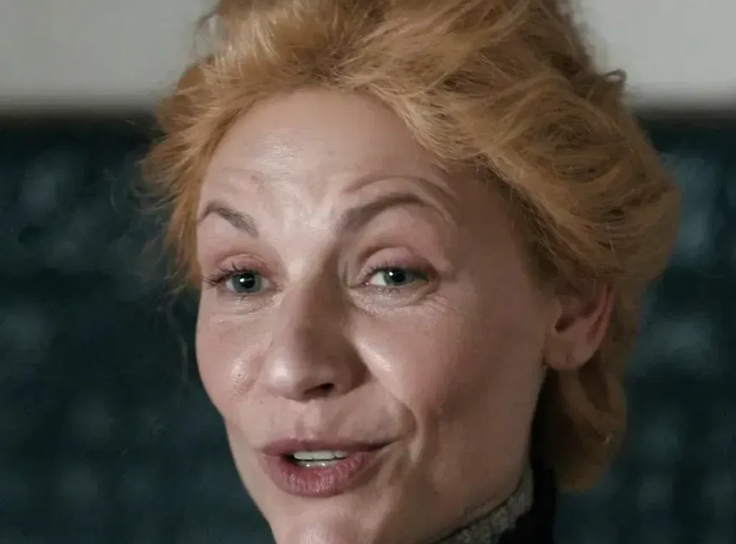 Avatar of Cora Seaborne - Your Husband's Mistress