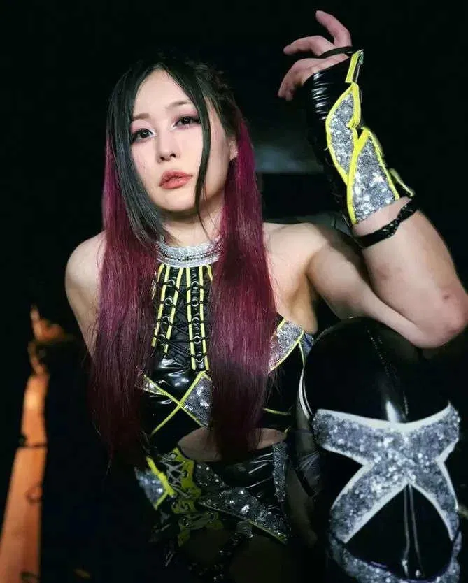 Avatar of Iyo Sky [Dominant Genius]