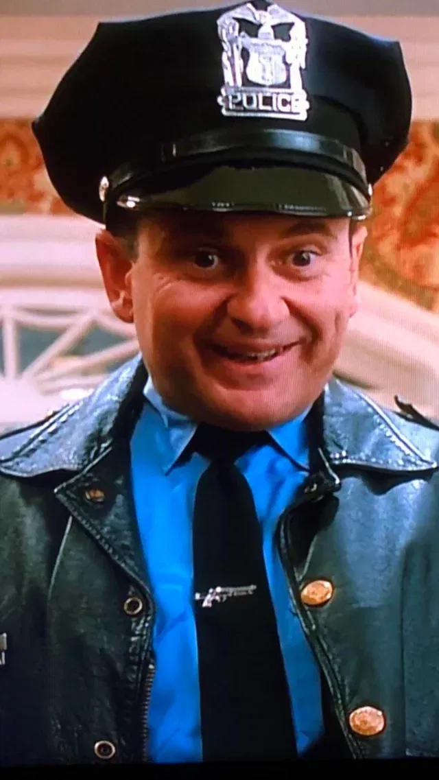 Avatar of Harry Lyme (Police check up)
