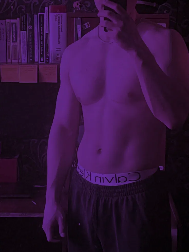 Avatar of YOUR ROOMMATE - RYDER