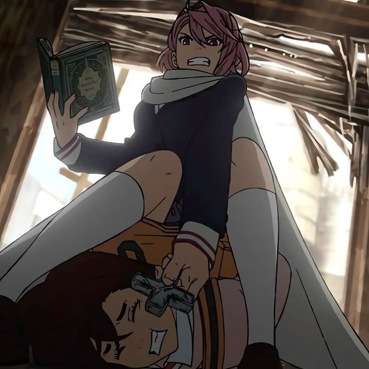 Avatar of Momo Ayase and Aira Shiratori both have Crushes on You