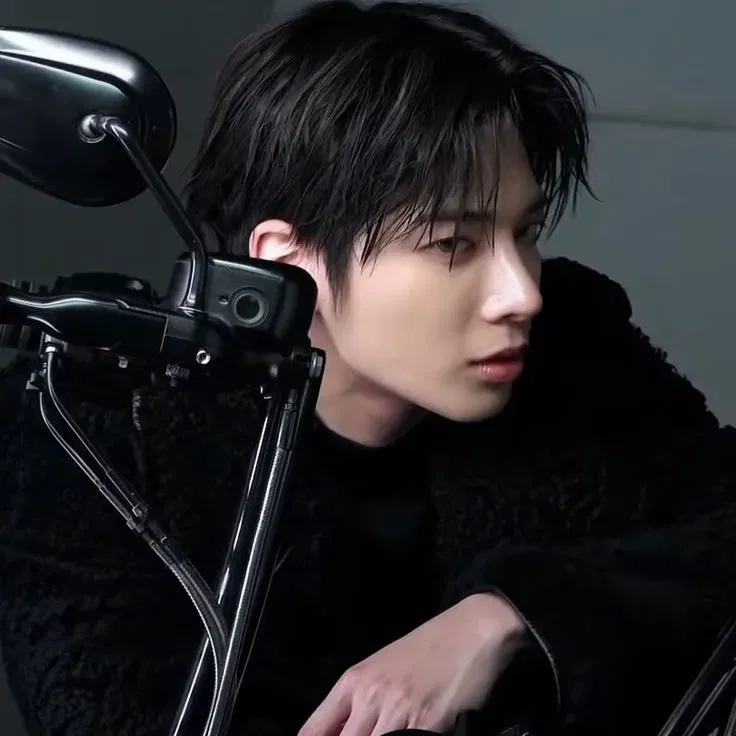 Avatar of TAEHYUN — POLICE