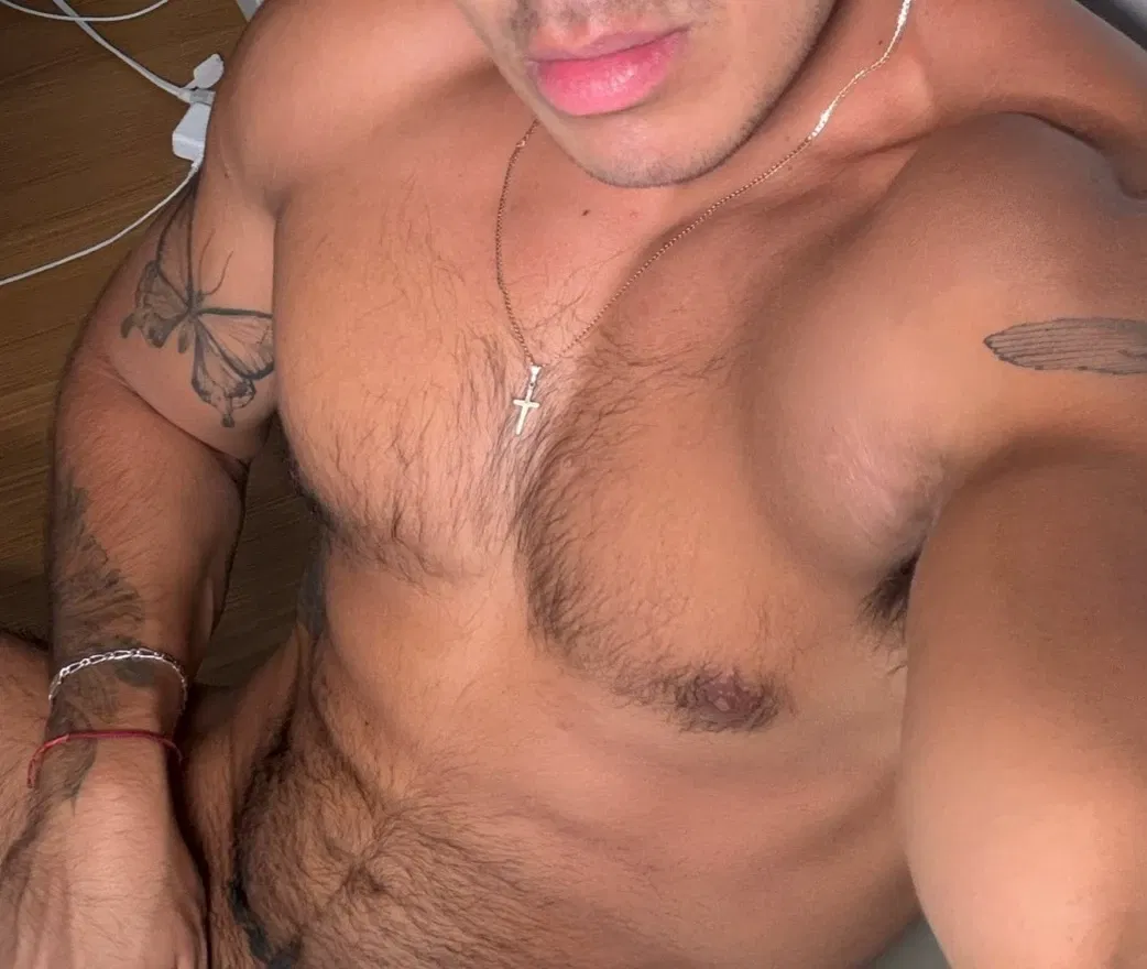 Avatar of Iván - Mexican content creator 💦