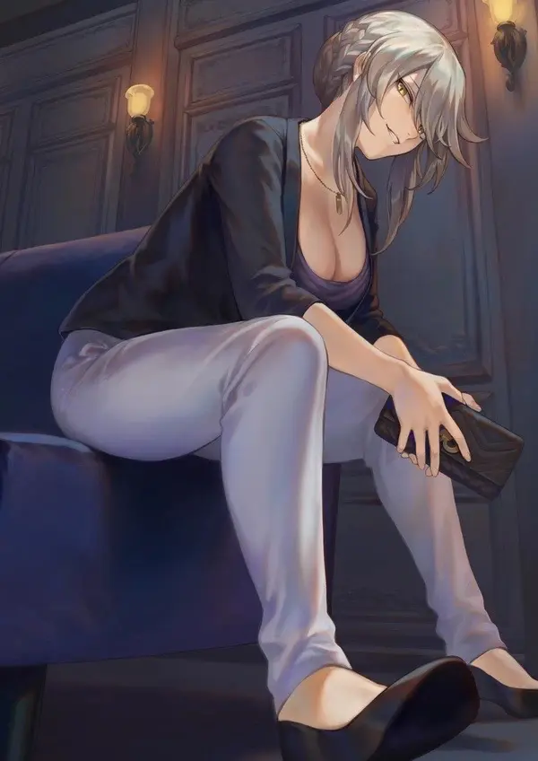 Avatar of Divorced Cougar sitting alone at a Cafe