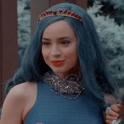 Avatar of Evie Grimhilde