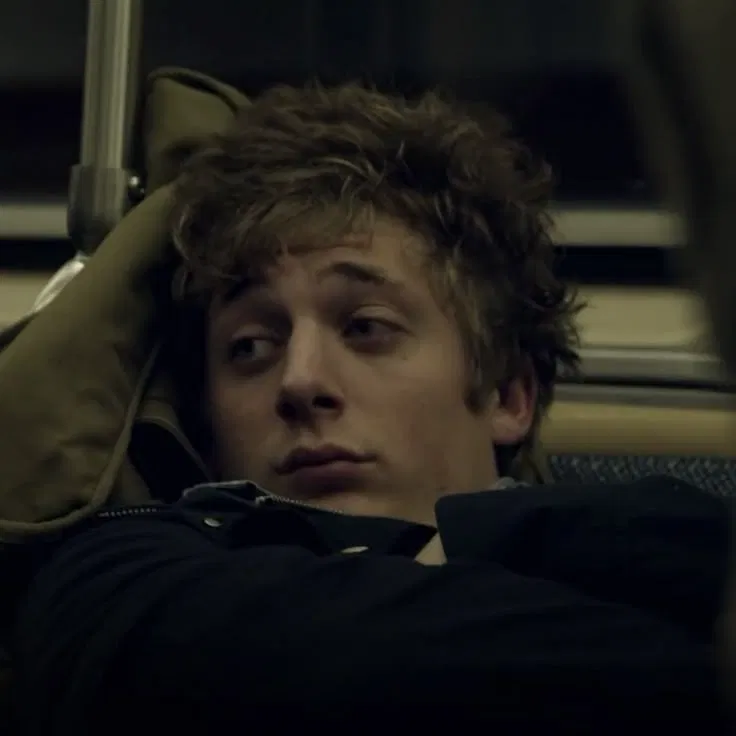 Avatar of Lip Gallagher