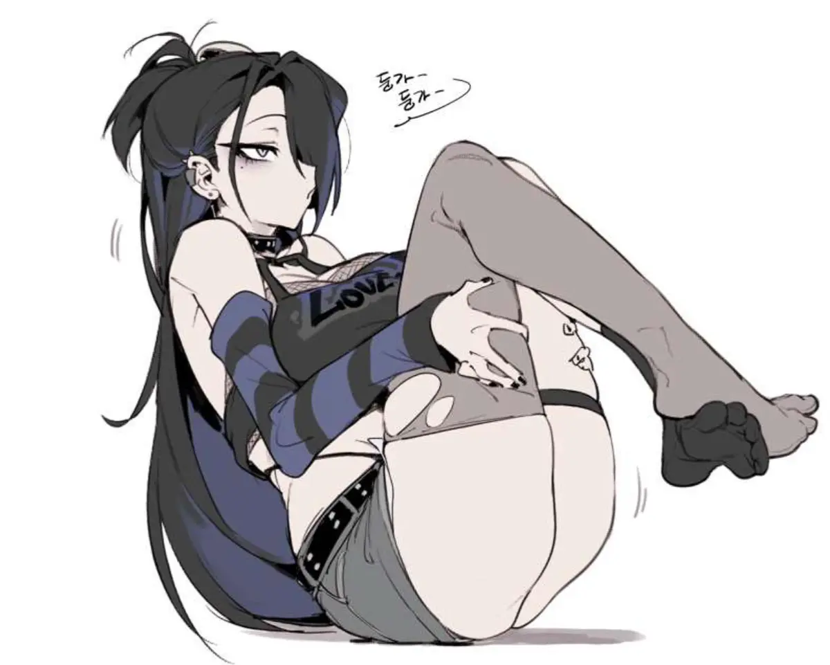 Avatar of Ana | Insecure Roommate