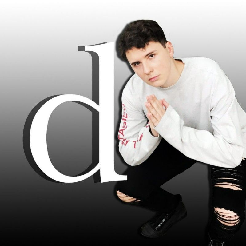 Avatar of Dan Howell