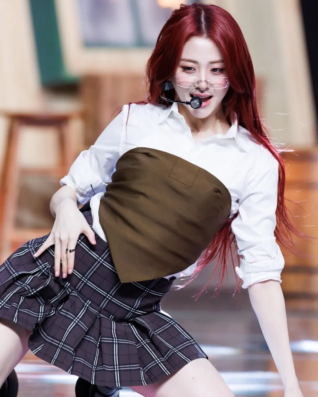 Avatar of Huh Yunjin | Idol "Friend"