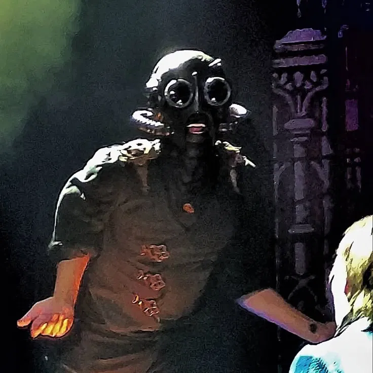 Avatar of Swiss Ghoul || Courting