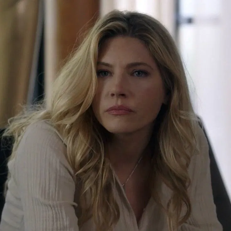 Avatar of Elizabeth Bennett || Your mother