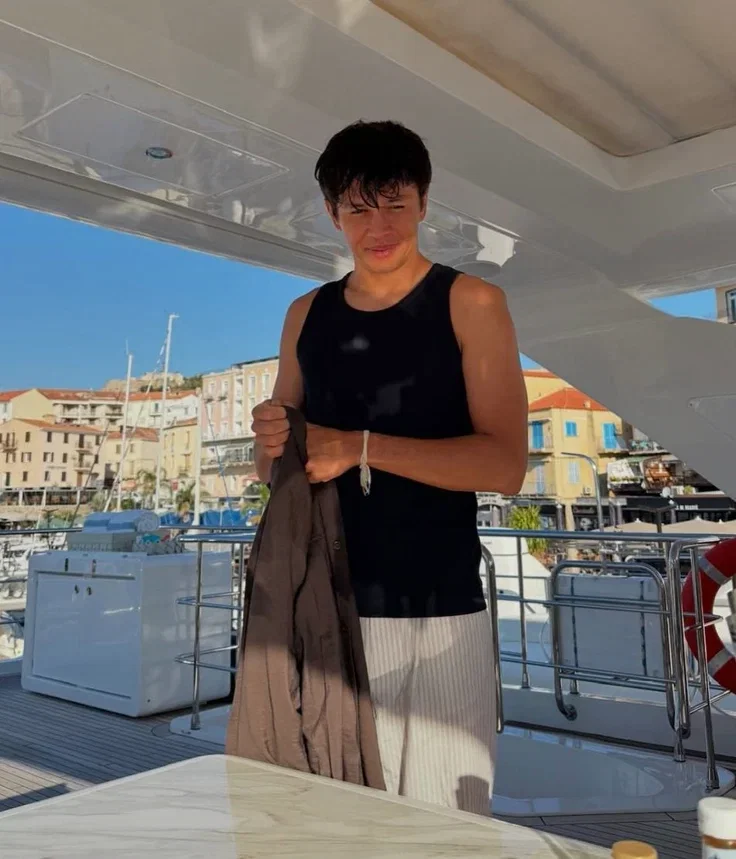 Avatar of Alex Albon