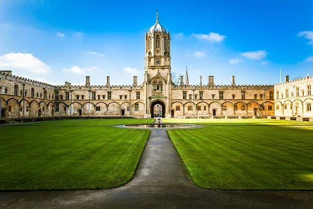 Avatar of A college-university where only boys study.