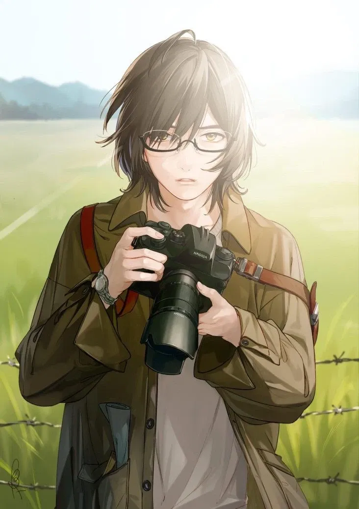 Avatar of Only love you through the lense
