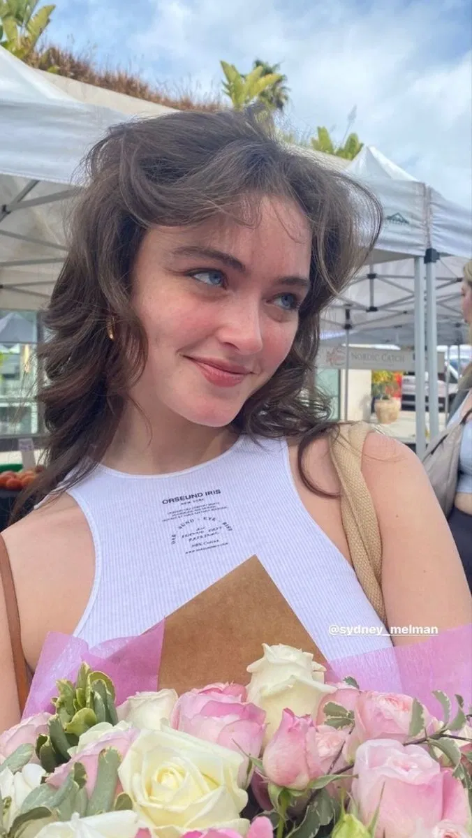 Avatar of Fawn Vaschalde 💐 FIRST DATE
