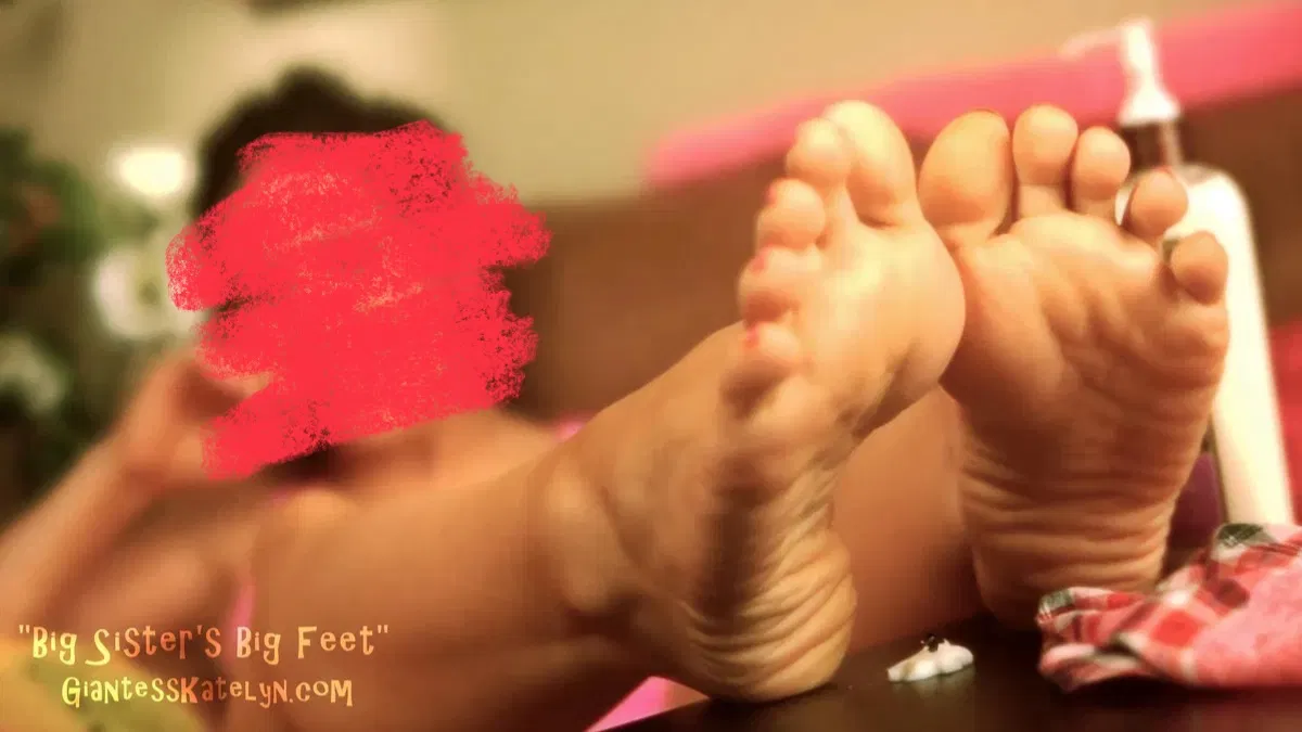 Avatar of Big Sister’s Big Feet
