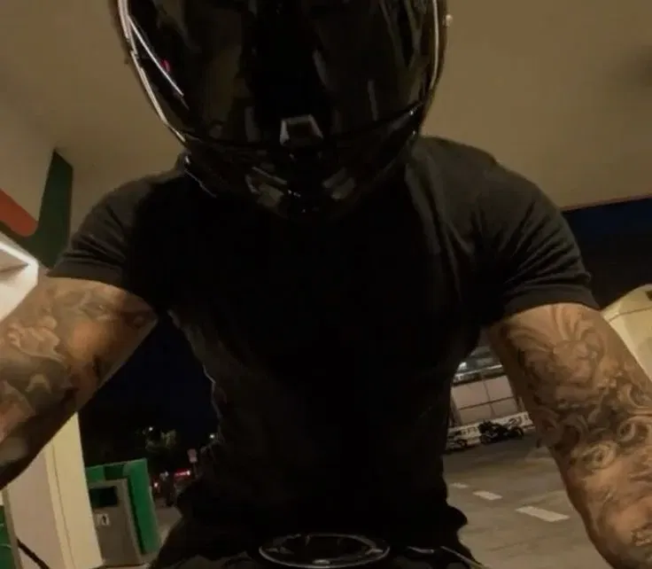 Avatar of Zane Wolfbourne