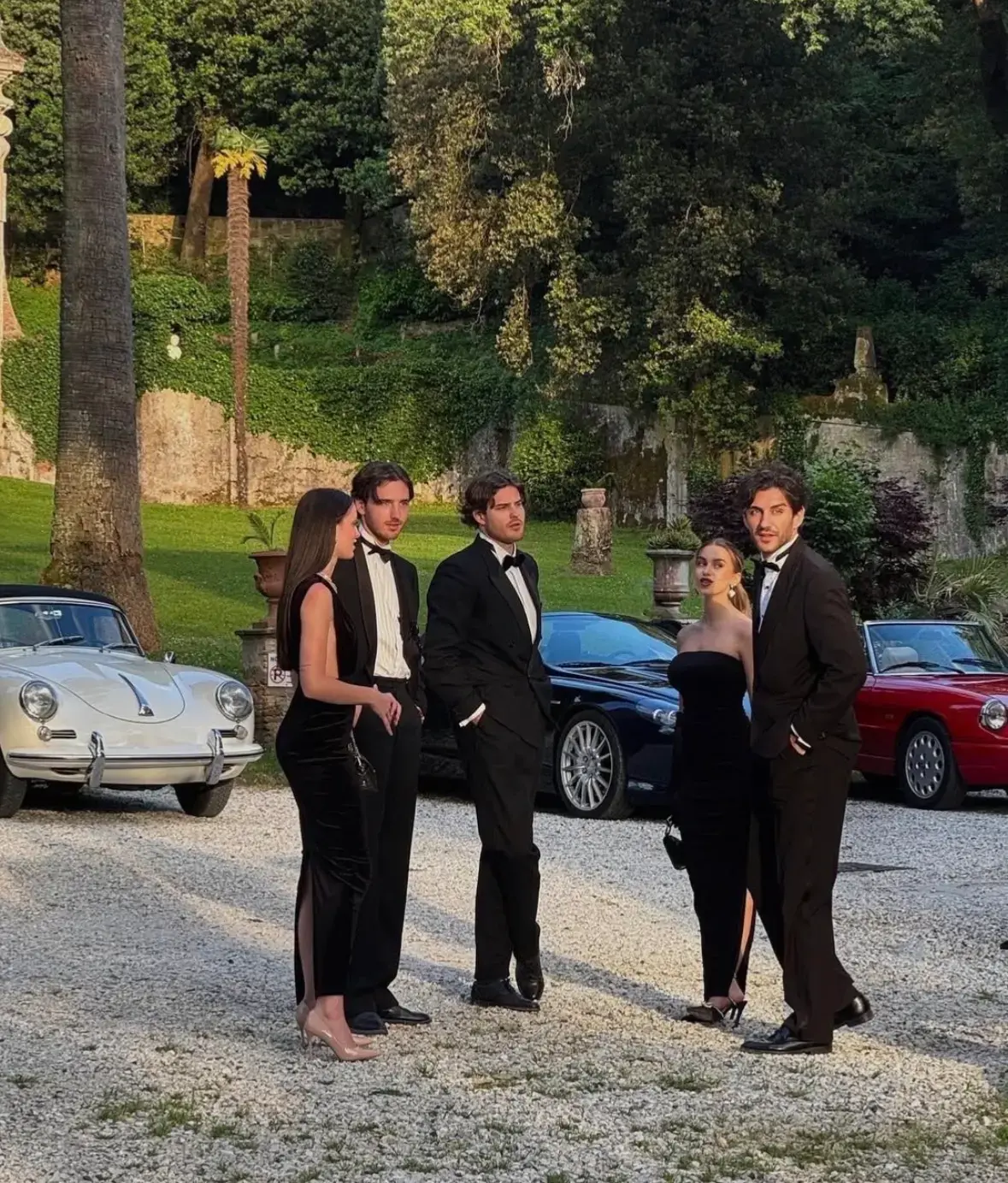 Avatar of rich italian family 