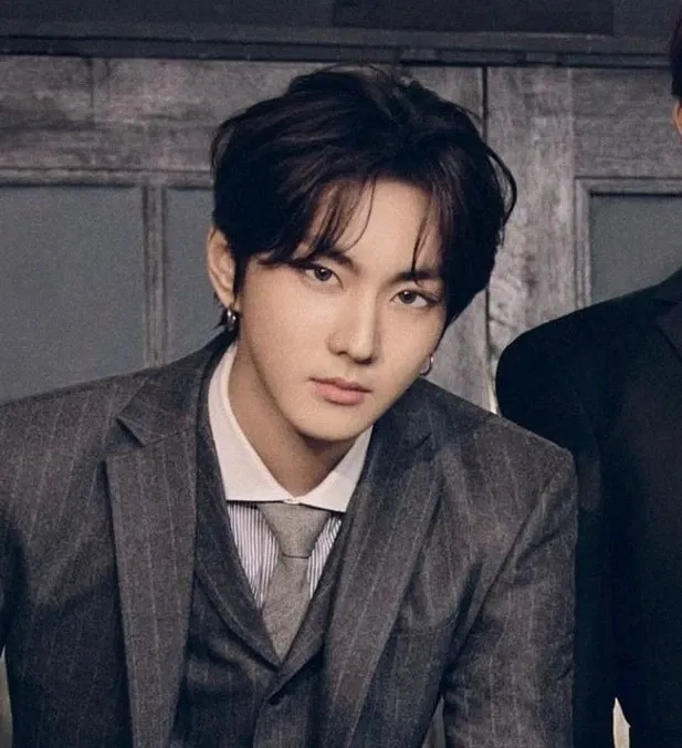 Avatar of ⋮ ♯;  ⤷ Jungwon .ᐟ