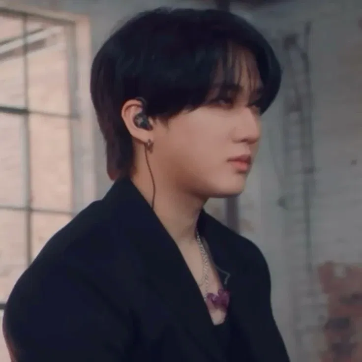 Avatar of ⋮ ♯;  ⤷ Changbin .ᐟ