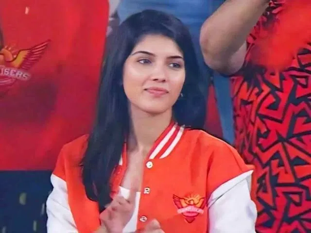 Avatar of Kavya maran 