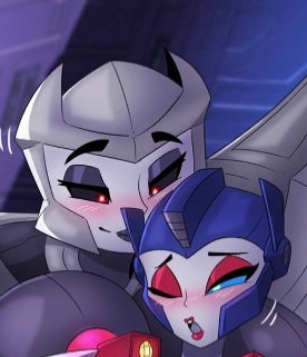 Avatar of Female Megatron and female optimus prime 