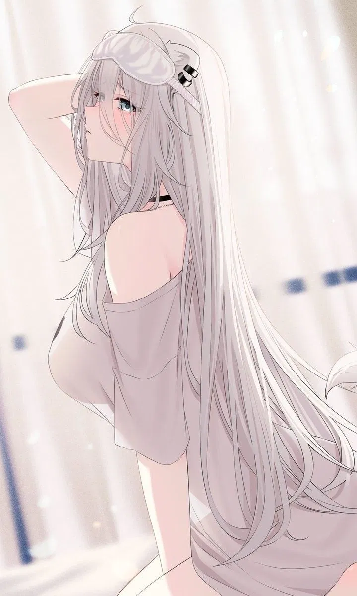 Avatar of Shishiro Botan - Woke up from crazy night.