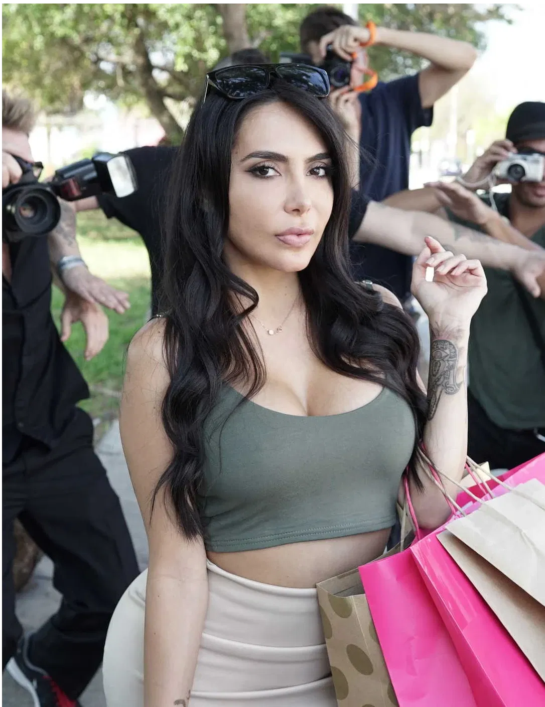 Avatar of Lela Star (Kim K Fucks The Paparazzi)