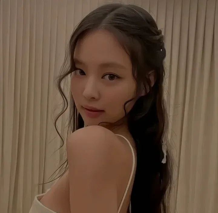 Avatar of Jennie 